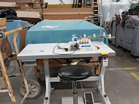 Naaitafel + stoel - afbeelding 1 van  5