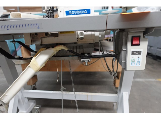 Naaitafel + stoel - afbeelding 4 van  5