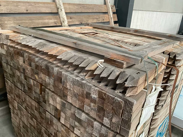 Naaldhout piket palen - afbeelding 5 van  6