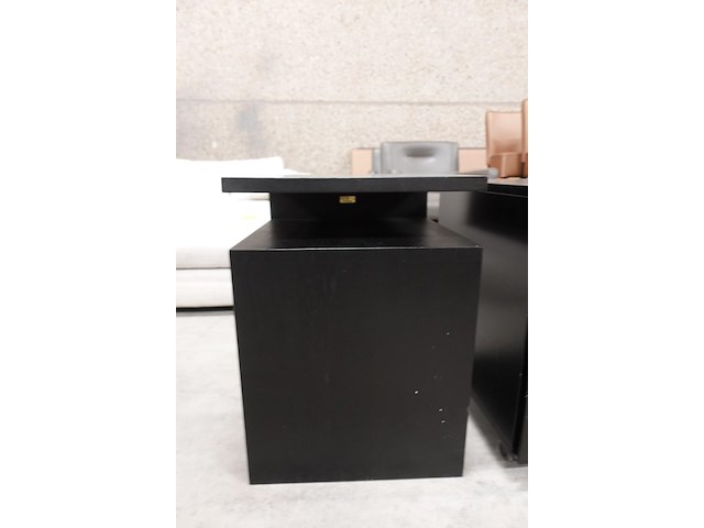 Nachtkastje + bijzettafel - afbeelding 5 van  6