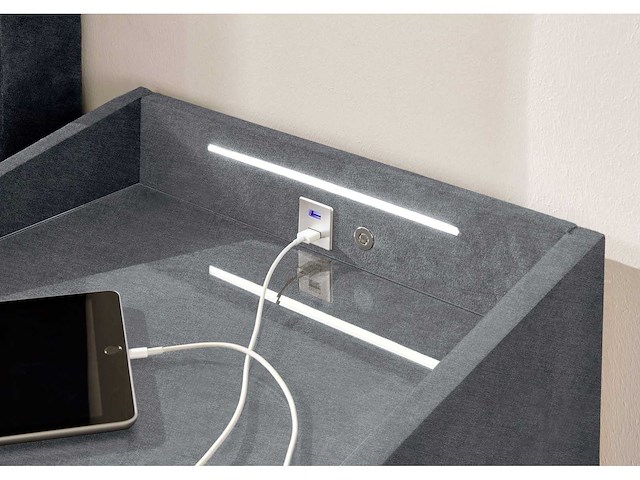 Nachtkastje met led-verlichting en usb-poort en usb-c-poort (x2) - afbeelding 7 van  10