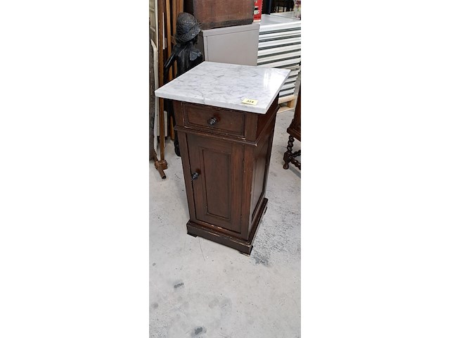 Nachtkastje - afbeelding 1 van  2