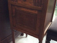 Nachttafel - afbeelding 1 van  2