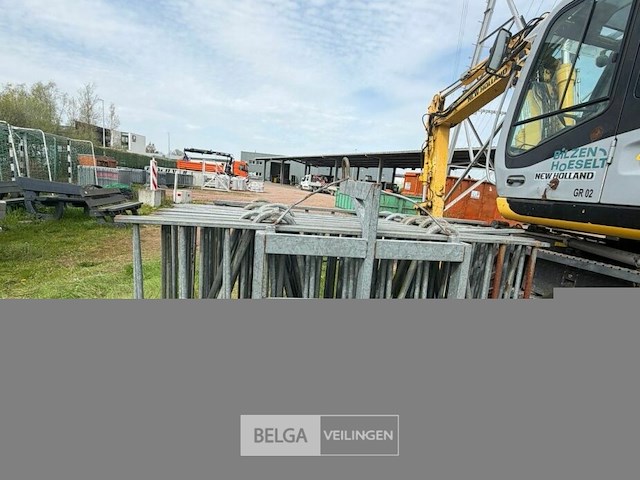 Naderhekken + bok - afbeelding 4 van  6