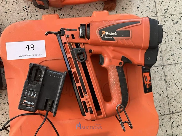 Nagelindrijver paslode im65a - afbeelding 2 van  3