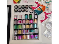 Nagelkolf: nail art & uv/led gels • 240 ref. • waarde 3526 € - afbeelding 2 van  14