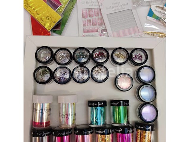 Nagelkolf: nail art & uv/led gels • 240 ref. • waarde 3526 € - afbeelding 4 van  14