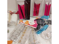 Nagelkolf: nail art & uv/led gels • 240 ref. • waarde 3526 € - afbeelding 11 van  14