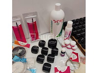 Nagelkolf: nail art & uv/led-gels • 242 ref. • waarde 3546€ - afbeelding 8 van  14