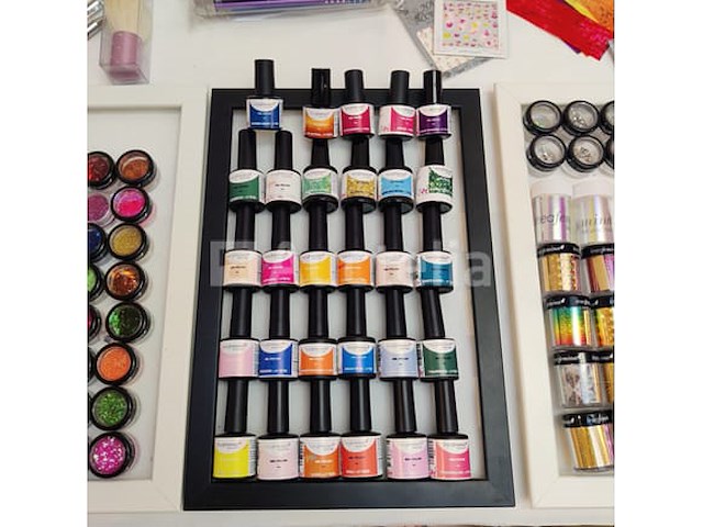 Nagelkolf: nail art & uv/led-gels • 242 ref. • waarde 3546€ - afbeelding 12 van  14