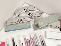 Nagelkolf: nail art & uv/led-gels • 244 ref. • waarde 3516 € - afbeelding 1 van  17