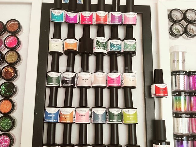 Nagelkolf: nail art & uv/led-gels • 244 ref. • waarde 3516 € - afbeelding 12 van  17
