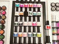 Nagelkolf: nail art & uv/led-gels • 244 ref. • waarde 3516 € - afbeelding 12 van  17