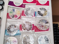 Nagelkolf: nail art & uv/led-gels • 390 items • 245 ref. - afbeelding 10 van  15
