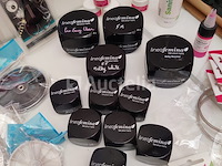 Nagelkolf: nail art & uv/led-gels • 390 items • 245 ref. - afbeelding 13 van  15