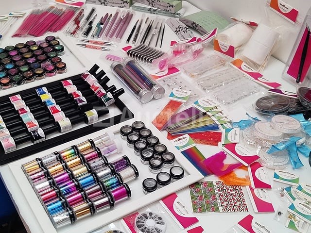 Nagelkolf: nail art & uv/led gels • 393 items • 238 ref. - afbeelding 11 van  13
