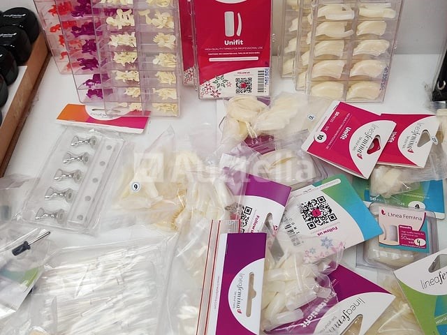 Nagelkolf: nail art & uv/led-gels • 394 items • 239 ref. - afbeelding 6 van  15