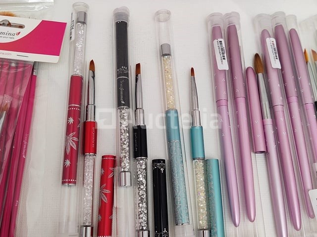 Nagelkolf: nail art & uv/led-gels • 394 items • 239 ref. - afbeelding 14 van  15
