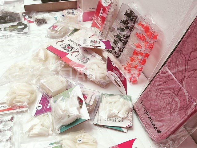 Nagelkolf: nail art & uv/led-gels • 402 items • folie - afbeelding 7 van  13