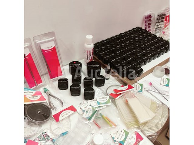 Nagelkolf: nail art & uv/led-gels • 425 items • 238 ref. - afbeelding 10 van  15