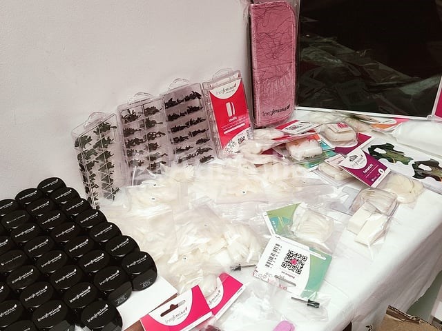 Nagelkolf: nail art & uv/led gels • 430 items • folies - afbeelding 13 van  16