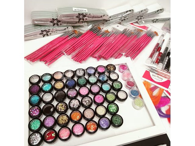 Nagelkolf: nail art & uv/led gels • 491 items • 210 ref. - afbeelding 17 van  21
