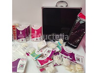 Nagelmateriaal: nail art & uv/led gels • 235 ref. • waarde 3423€ - afbeelding 7 van  17