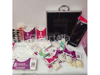 Nagelmateriaal: nail art & uv/led gels • 235 ref. • waarde 3423€ - afbeelding 10 van  17
