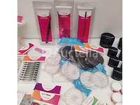 Nagelmateriaal: nail art & uv/led gels • 235 ref. • waarde 3423€ - afbeelding 14 van  17
