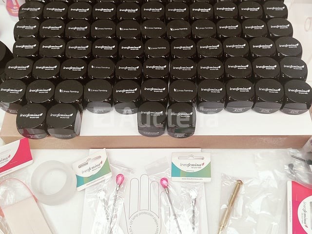 Nagelmateriaal: nail art & uv/led-gels • 244 ref. • waarde 3494 € - afbeelding 6 van  14