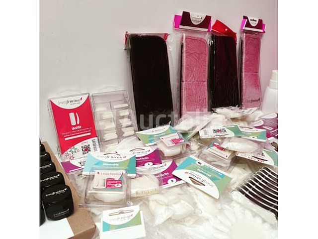 Nagelmateriaal: nail art & uv/led-gels • 344 items • folies - afbeelding 5 van  16