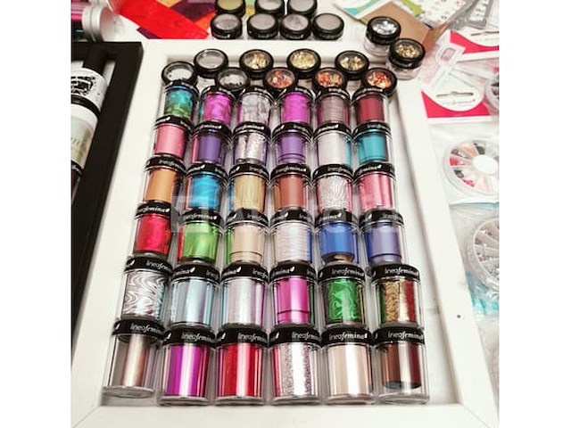 Nagelmateriaal: nail art & uv/led-gels • 344 items • folies - afbeelding 9 van  16