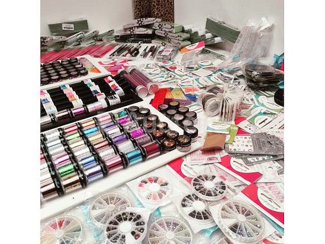 Nagelmateriaal: nail art & uv/led-gels • 344 items • folies - afbeelding 11 van  16
