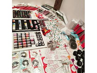 Nagelmateriaal: nail art & uv/led gels • 378 items • folies - afbeelding 1 van  22