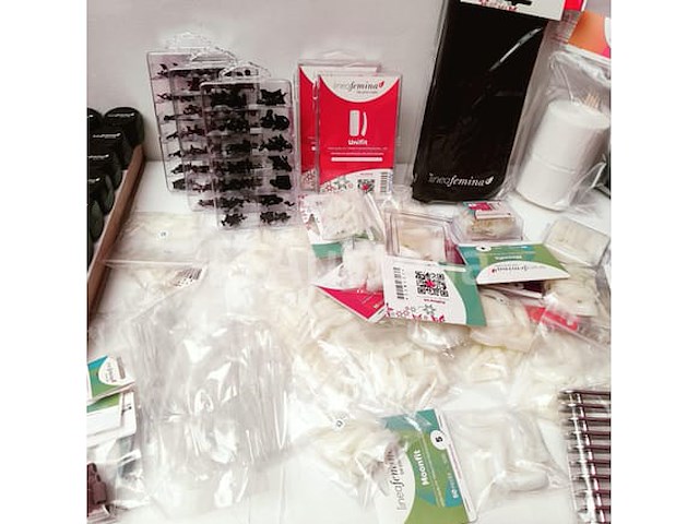 Nagelmateriaal: nail art & uv/led gels • 378 items • folies - afbeelding 17 van  22