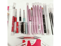 Nagelmateriaal: nail art & uv/led gels • 378 items • folies - afbeelding 20 van  22
