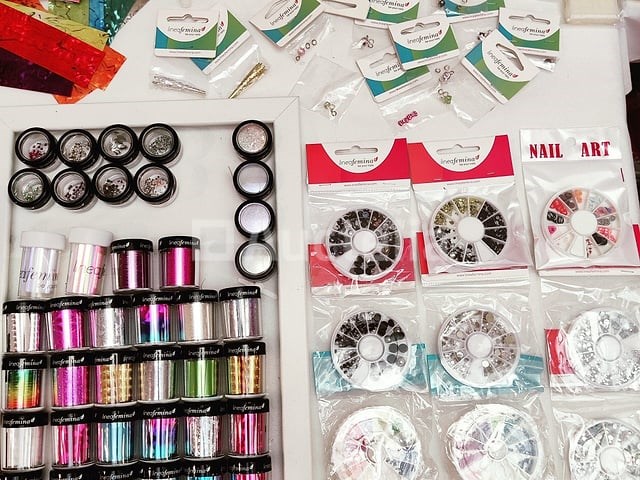 Nagelmateriaal: nail art & uv/led-gels • 383 items • 240 ref. - afbeelding 8 van  22
