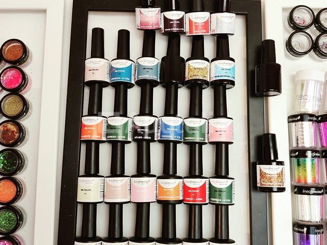 Nagelmateriaal: nail art & uv/led-gels • 383 items • 240 ref. - afbeelding 11 van  22