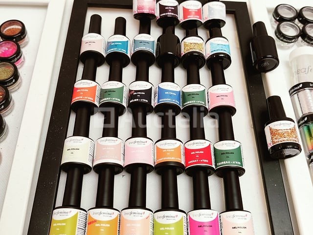 Nagelmateriaal: nail art & uv/led-gels • 383 items • 240 ref. - afbeelding 15 van  22