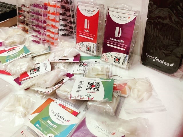 Nagelmateriaal: nail art & uv/led-gels • 383 items • 240 ref. - afbeelding 21 van  22