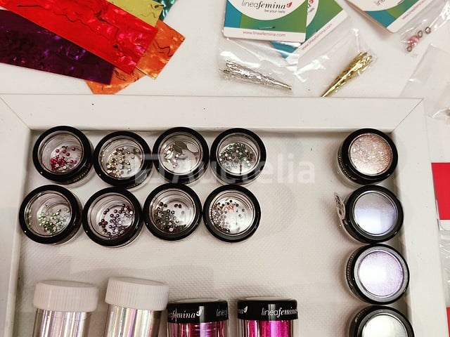 Nagelmateriaal: nail art & uv/led-gels • 383 items • 240 ref. - afbeelding 22 van  22