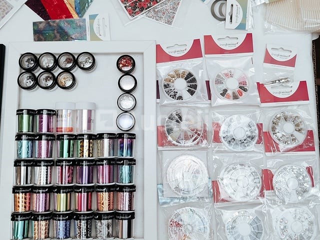Nagelmateriaal: nail art & uv/led-gels • 384 items • folies - afbeelding 9 van  14
