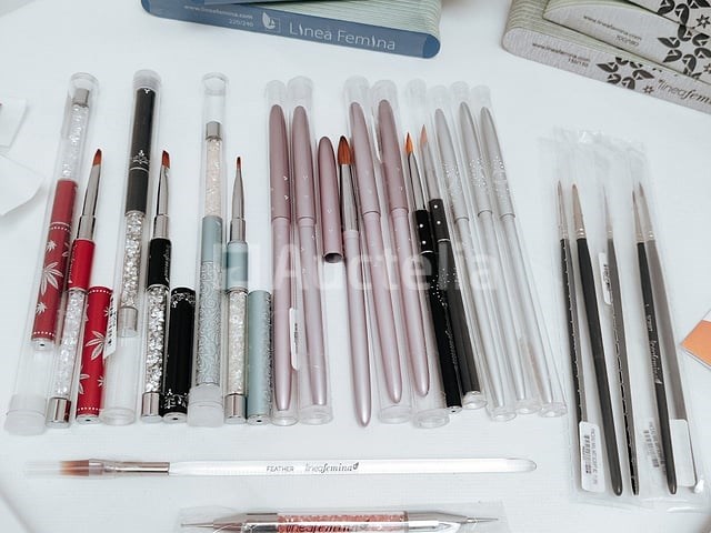 Nagelmateriaal: nail art & uv/led-gels • 384 items • folies - afbeelding 12 van  14
