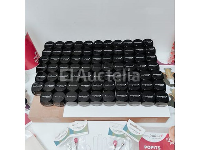 Nagelmateriaal: nail art & uv/led-gels • 387 items • folies - afbeelding 1 van  13
