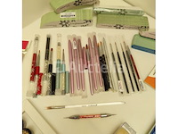 Nagelmateriaal: nail art & uv/led-gels • 392 items • 245 ref. - afbeelding 10 van  15
