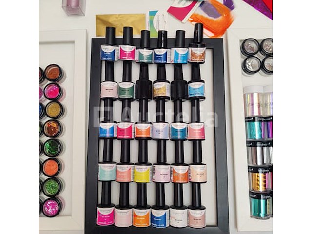 Nagelmateriaal: nail art & uv/led-gels • 392 items • 245 ref. - afbeelding 14 van  15