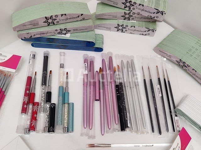 Nagelmateriaal: nail art & uv/led-gels • 394 items • 236 ref. - afbeelding 4 van  15