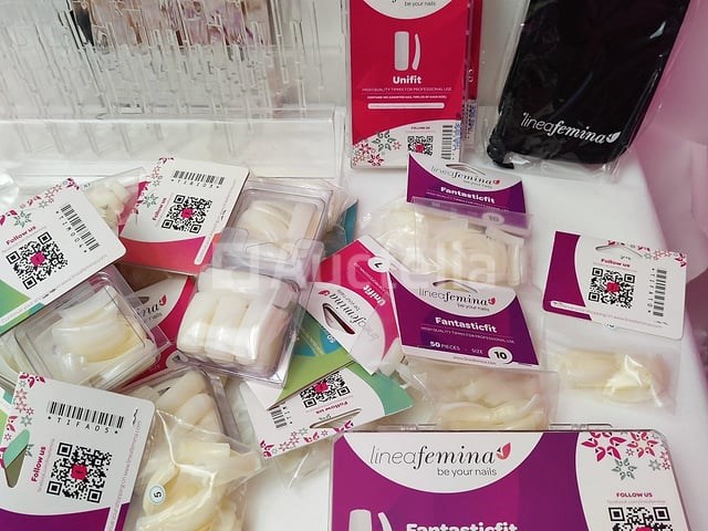 Nagelmateriaal: nail art & uv/led-gels • 394 items • 236 ref. - afbeelding 7 van  15