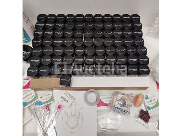 Nagelmateriaal: nail art & uv/led gels • 394 items • 242 ref. - afbeelding 2 van  12
