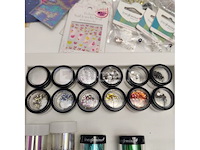 Nagelmateriaal: nail art & uv/led gels • 394 items • 242 ref. - afbeelding 11 van  12